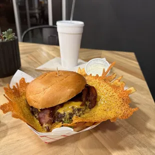Western Bbq cheeseburger with cheese skirt