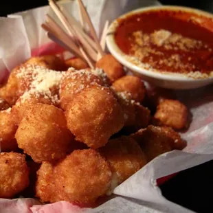 'Burgh-famous hot balls (try some ranch with your marinara sauce!)