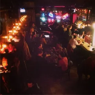 good people-watching spot :)