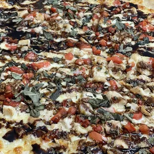 Chicken Bruschetta Pizza