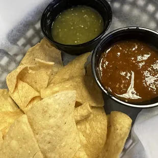 Chips and salsa, both have great flavor.