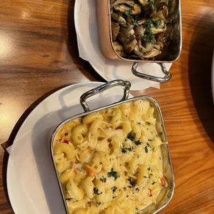Lobster Cavatappi