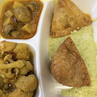 Made from scratch samosa, mushroom and potato and cauliflower and butter bean. The chutney is coconut and chili.
