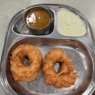 Medhu Vada 2 Pcs