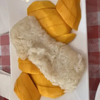 Mango with sweet sticky rice