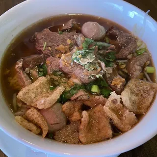 KUAI TIAO REU (BOAT NOODLE)