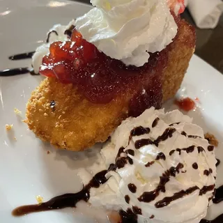 FRIED CHEESECAKE