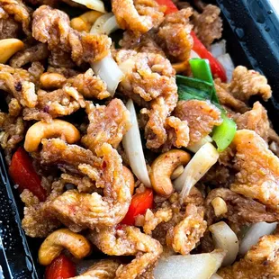Pad Himmapan - get it with CRISPY Chicken