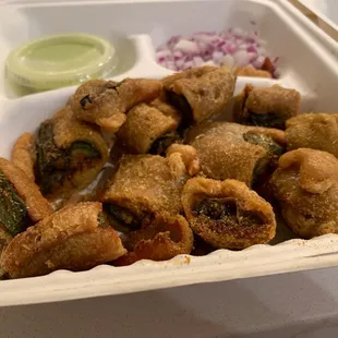Cut Stuffed Mirchi Bajji