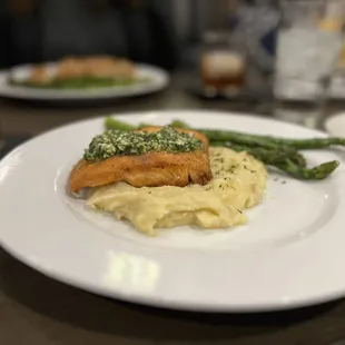 Salmon with Pesto