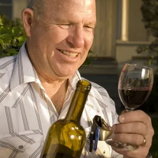 Jerry Fry tasting Marian&apos;s Vineyard Zinfandel
