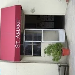 Photo from http://www.cheers2wine.com/Lodi-wineries.html