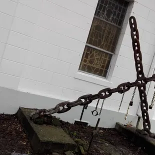 Tomb of the Unknown Slave ... made of shackles &amp; chains