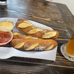 Pretzel breadsticks