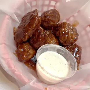 boneless wings