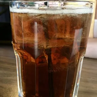 a glass of iced tea