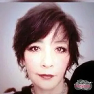 Sandra B.