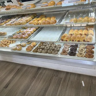 Great variety and this was in the afternoon. Still had some in back.