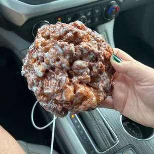 Apple fritter