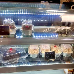 Tiramisu &amp; tres leches.