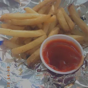 French Fries are crispy and delicious with their very own seasoning. I ate some before I took the pic. It&apos;s a very generous portion.