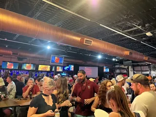 Mr. Ed's Bar and Grill