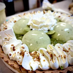 Pistachio fantasy tart