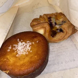 Oranges Gâteau &amp; Blueberry Lemon Danish