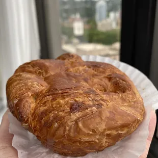 Kouign-amann carmelly deliciousness