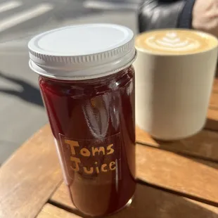 Beet juice with ginger shot