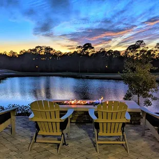 Complete your evening with a cocktail by the fire pit or add use of this area to your event package.