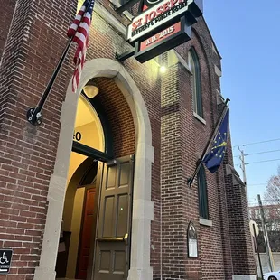 outside, ramen and noodles