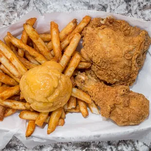 Fried Chicken - St Louis Market - Just steps from Bourbon St. in the French Quarter. - https://stlouismarketnola.com/kitchen/