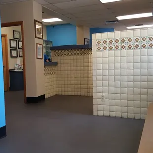 Waiting lobby is very clean.