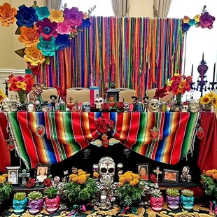 Main court table for the Dias's de los muertos sweet 16 theme.