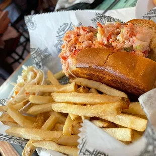 Lobster roll