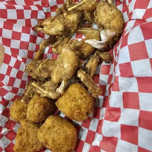 Fried frog legs