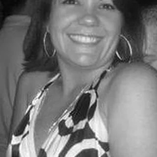 Samanta V.