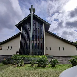 Looking straight on - from Lowrey Avenue