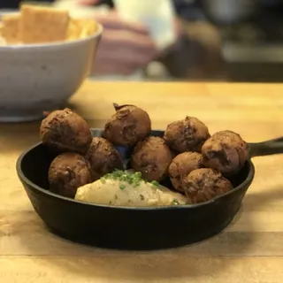 Hushpuppies