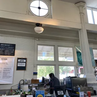 Avoid Elysian seafood