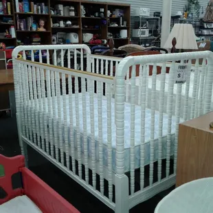 White Jenny Linn wooden baby bed with mattress $65