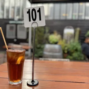 Iced tea with lemon