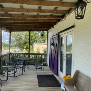 porch with chairs and table