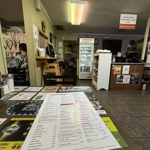 sushi and sashimi, interior