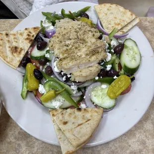 Mediterranean Salad
