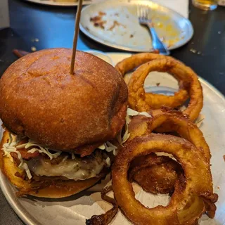 3 Pepper Bomb Burger