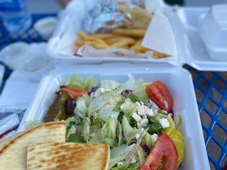 Yianni's Gyro Place