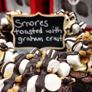 smores toasted with graham crust