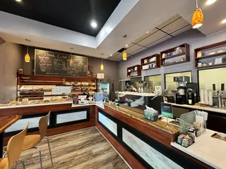 Donut Central & Fuelpresso